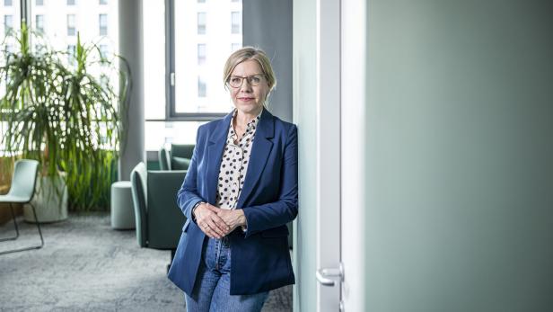 Leonore Gewessler