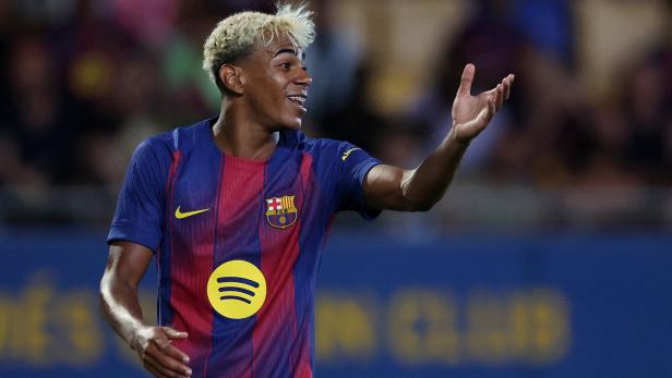 Friendly - Joan Gamper Trophy - FC Barcelona v Como