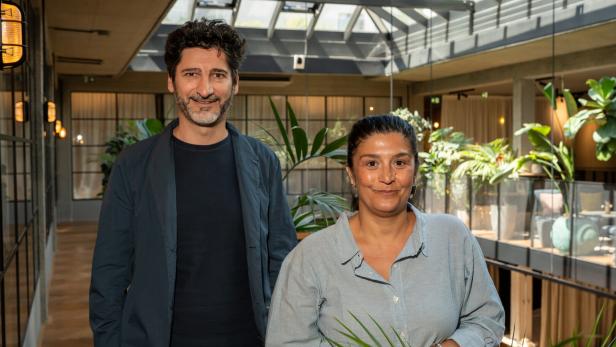 Sternekoch Paul Ivic und  Spitzenköchin Parvin Razavi.