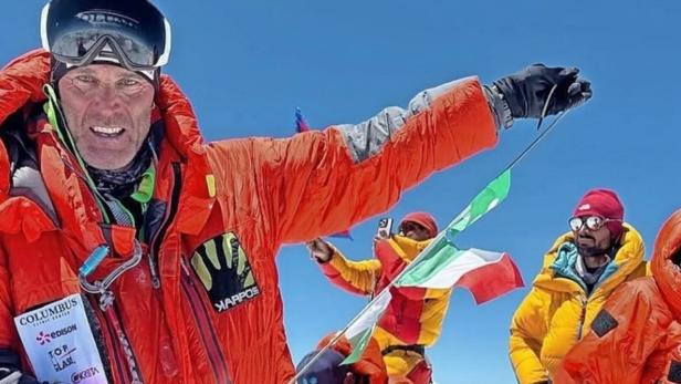 Confortola bei seinem letzten 8000er-Gipfelsieg