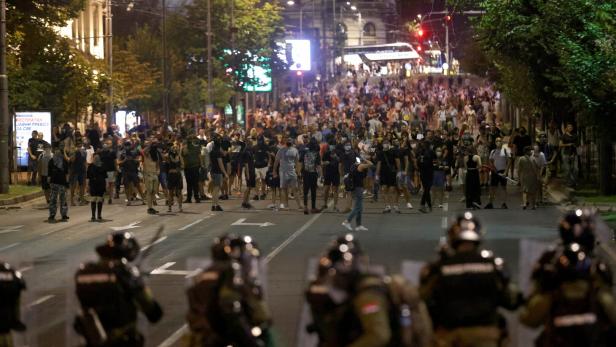 Anti-government protests escalate in Serbia