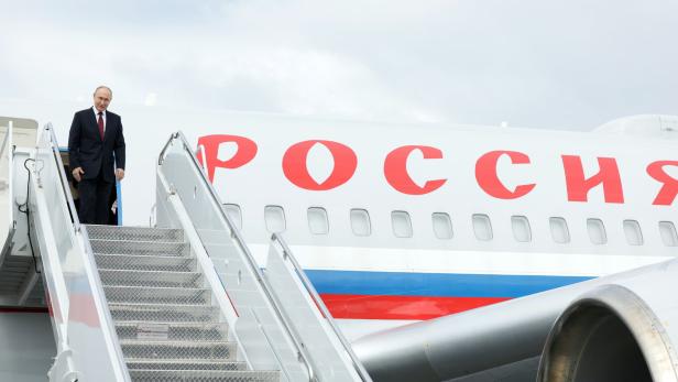 Putin steigt in Washington aus seinem Regierungsflieger aus: Dass er auch für ein Treffen mit Selenskij  anreist, gilt derzeit als unwahrscheinlich.