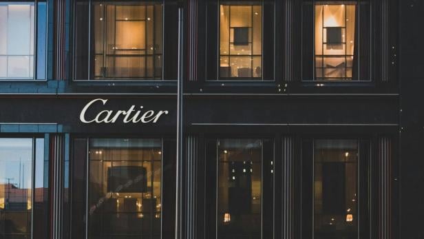Fensterfront eines Cartier-Shops