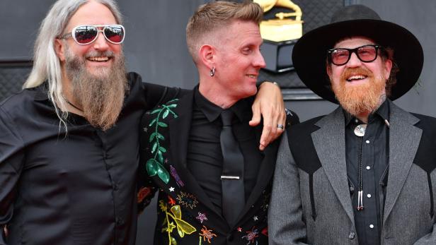 Brent Hinds (r) mit seinen Mastodon-Bandkollegen Troy Sanders und Brann Dailor