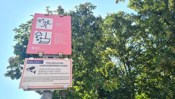 Zu Ostern 2024 wurde die  Waffenverbotszone am  Reumannplatz verhängt.