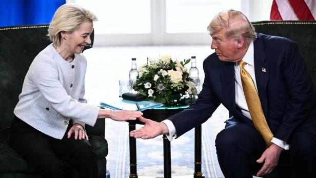 BRITAIN-SCOTLAND-US-EU-TRUMP