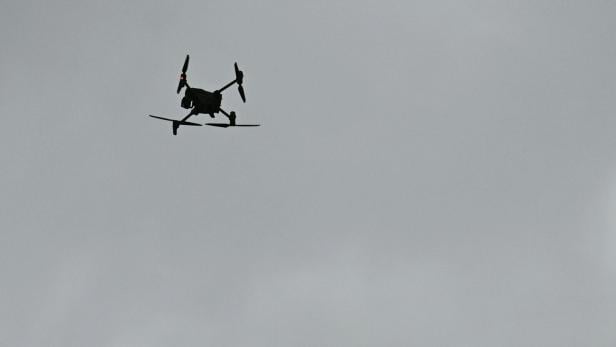 Drohne fliegt in der Luft