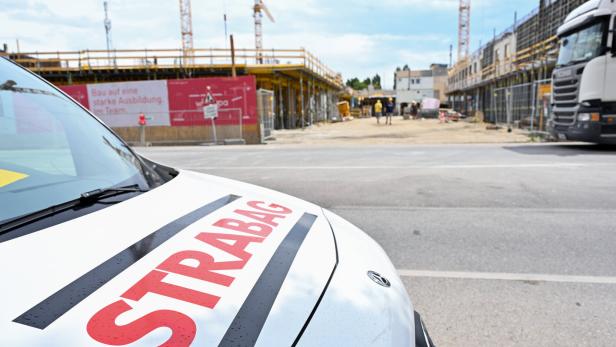 ++ THEMENBILD ++ BAU/ BAUSTELLE/ KONJUNKTUR / IMMOBILIEN / STRABAG