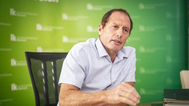 Landwirtschaftskammer-Präsident Josef Moosbrugger im Gespräch.
