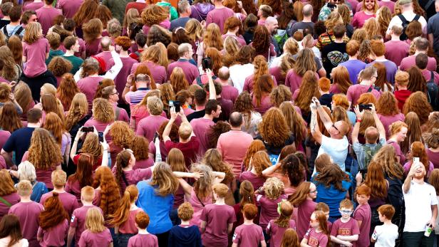Hundreds of redheads from around the world take part in annual festival in Netherlands