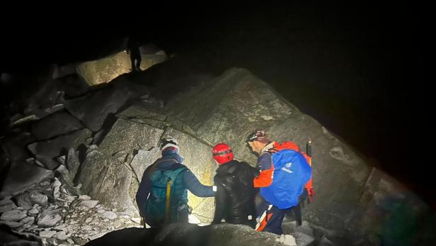 ++ HANDOUT ++ SALZBURG: VIER VERIRRTE BERGSTEIGER IM NATIONALPARK HOHE TAUERN GERETTET