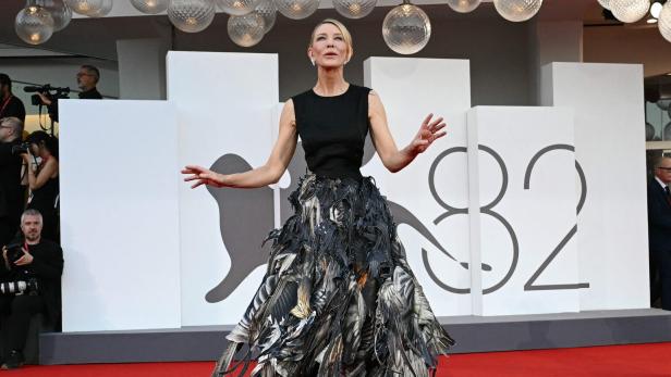 Cate Blanchett auf dem roten Teppich der Filmfestspiele von Venedig.
