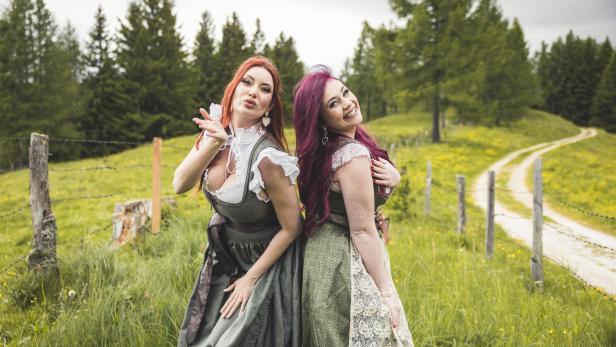 Elizabeth und Vanessa
