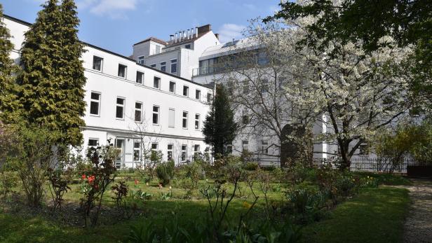 Die Katholisch Pädagogische Hochschule zieht in die Lacknergasse. Der große Garten bleibt auch nach dem Umbau erhalten.