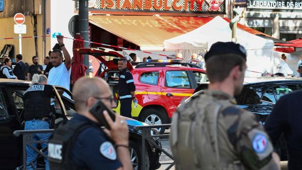FRANCE-ASSAULT-POLICE FRANCE-ASSAULT-POLICE