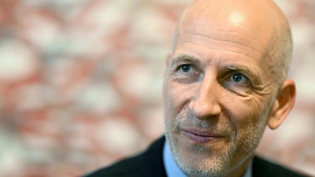 INTERVIEW: NATIONALBANK-GOUVERNEUR MARTIN KOCHER INTERVIEW: NATIONALBANK-GOUVERNEUR MARTIN KOCHER