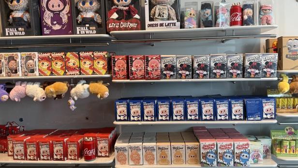 Blick in den Wiener Labubu-Store.