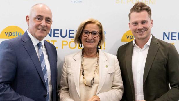 46-218313221 Adl, Mikl-Leitner und Krumböck am Parteitag