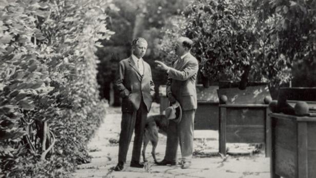 Max Reinhardt (l.) mit Hugo von Hofmannsthal. Sie riefen die Salzburger Festspiele ins Leben.