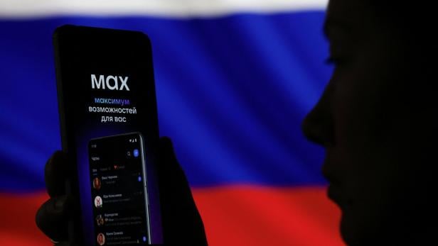 Illustration of Russian messenger application MAX Illustration of Russian messenger application MAX