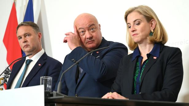 KLAUSUR DER BUNDESREGIERUNG 