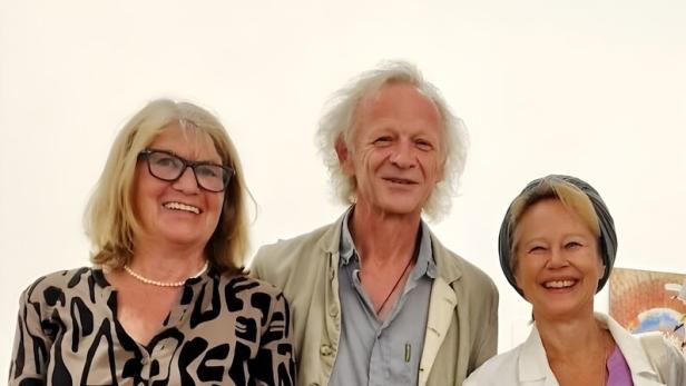 46-218452004 Helga Cmelka, Franz Hautzinger und Karin Ivancsics.