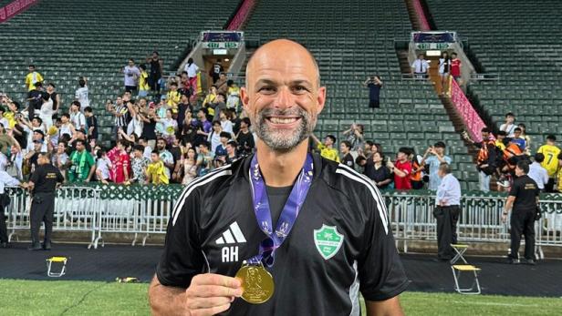 Alexander Hauser ist Co-Trainer bei Al-Ahli in Saudi Arabien und gewann mit dem Klub die asiatische Champions League sowie den saudischen Super Cup