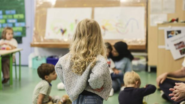 School starts in France after summer break