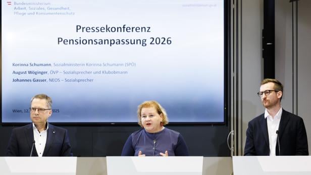 PK DER BUNDESREGIERUNG "PENSIONSANPASSUNG 2026": WÖGINGER/SCHUMANN/GASSER PK DER BUNDESREGIERUNG "PENSIONSANPASSUNG 2026": WÖGINGER/SCHUMANN/GASSER