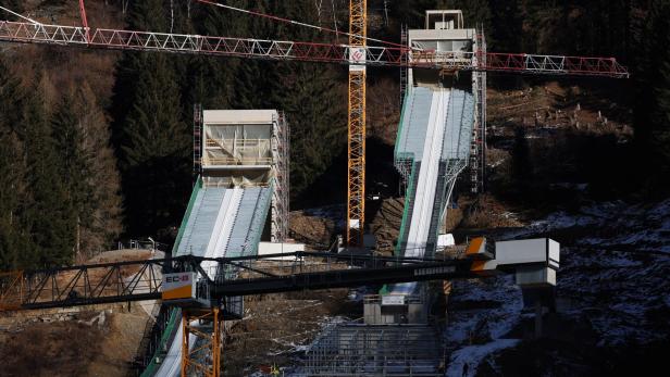 Nach Sturzorgie: ÖSV-Springerinnen starten nicht auf der Olympiaschanze