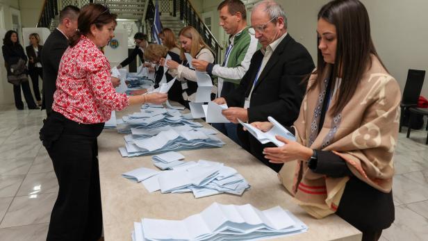 Moldova holds parliamentary elections