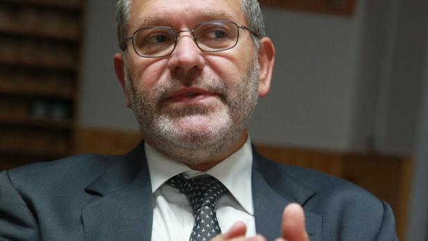 Omar Al-Rawi.