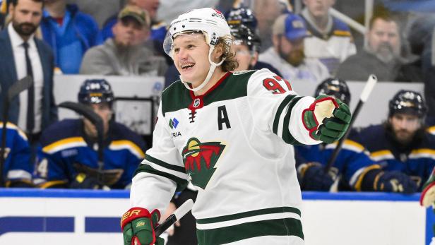Kirill Kaprisow von den Minnesota Wild jubelt nach einem Tor