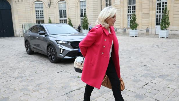 FRANCE-POLITICS-GOVERNMENT-RN