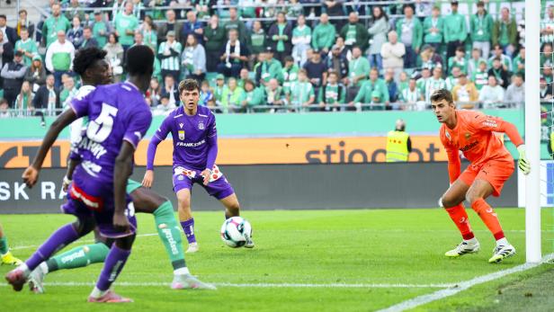 FUSSBALL/BUNDESLIGA/ADMIRAL BUNDESLIGA/8. RUNDE FUSSBALL BUNDESLIGA: SK RAPID - FK AUSTRIA WIEN
