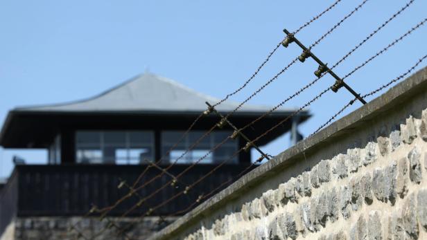 ++ THEMENBILD ++ KZ-BEFREIUNGSFEIER IN MAUTHAUSEN: WACHTURM