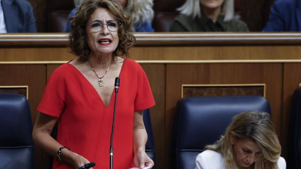 Spanish Government's question time session at Lower Chamber