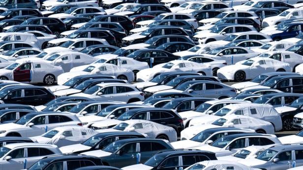 Digital, elektrisch, direkt: Das sind die Zukunftstrends beim Autokauf