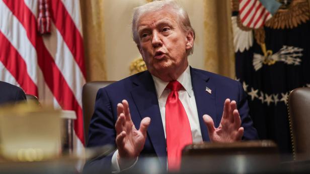 US President Donald Trump holds cabinet meeting in Washington US-Präsident Donald Trump.
