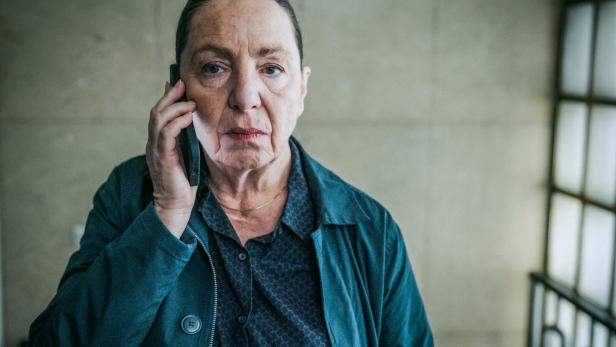 Susi Stach in "Im Schatten der Angst"