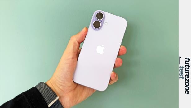 iPhone 17