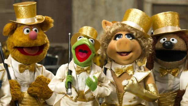 Showtime für Kermit und Miss Piggy (Mitte): Nach dem &quot;Muppets&quot;-Kinofilm von 2011 kehren die frechen Puppen nun mit einem Sequel zurück