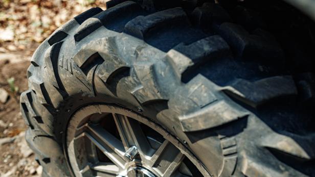 Evocars Riegler in Kemeten bietet hochwertige Traktorreifen, Offroad-Reifen sowie umfassenden Service und nachhaltige Altreifen-Entsorgung.