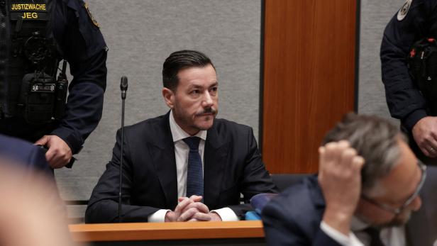 Austrian former billionaire Rene Benko goes on trial, in Innsbruck Austrian former billionaire Rene Benko goes on trial, in Innsbruck