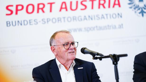 SPORT ALLGEMEIN/MEDIENTERMIN SPORT AUSTRIA: NIESSL Kämpfer für den Sport: Hans Niessl