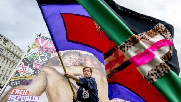 AUSTRIA-PROTEST-VANDALISM-LGBTQ