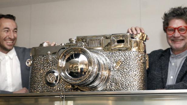 Austria-Spieler Manuel Ortlechner und Westlicht-Chef Peter Coeln verbindet die Liebe zur Fotografie – oder besser gesagt: Die Liebe zur Leica.