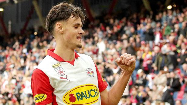 FUSSBALL: ADMIRAL BUNDESLIGA/ 10. RUNDE: RED BULL SALZBURG - SCR ALTACH Salzburgs Alajbegovic