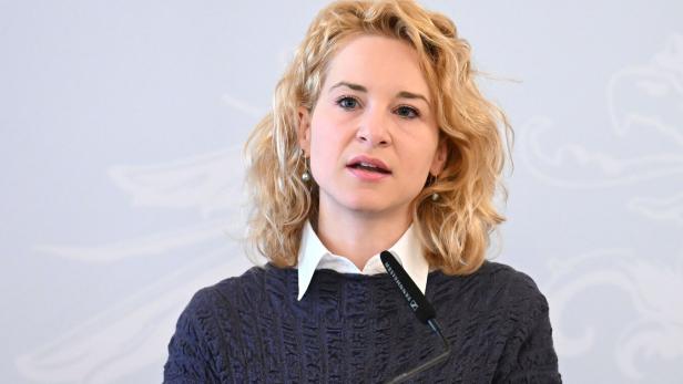 PK BUNDESMINISTERIUM FÜR FRAUEN, WISSENSCHAFT UND FORSCHUNG (BMFWF) "NATIONALEN AKTIONSPLAN GEGEN GEWALT AN FRAUEN": HOLZLEITNER