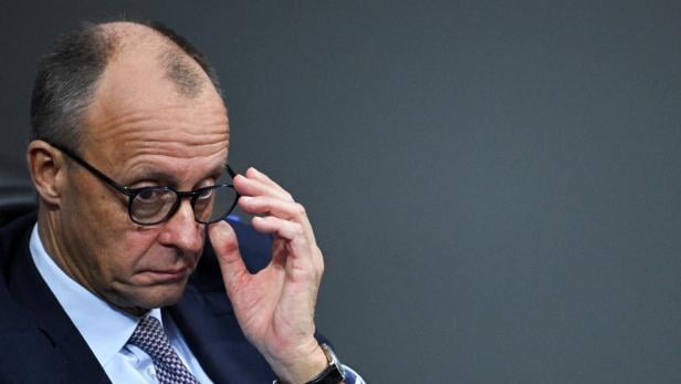 German Chancellor Merz addresses parliament on upcoming EU summit Inmitten einer ideologischen Migrationsdebatte, die er nicht mehr einfangen kann: Deutschlands Kanzler Friedrich Merz.